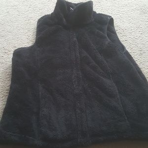 fleece vest with pockets